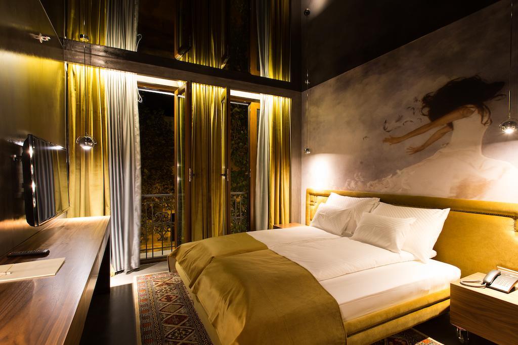 Hotel Hemera Podgorica Bagian luar foto